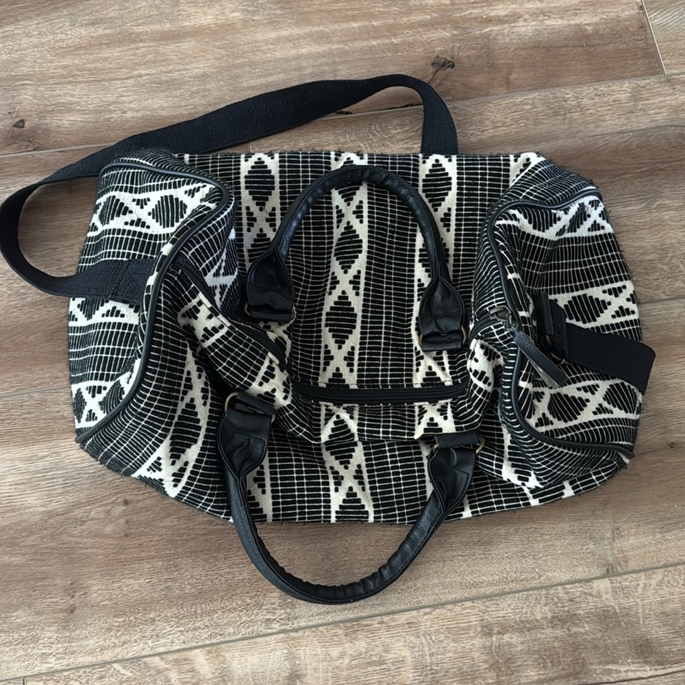 Mossimo Supply Co. Black and White Patterned Duffel Bag